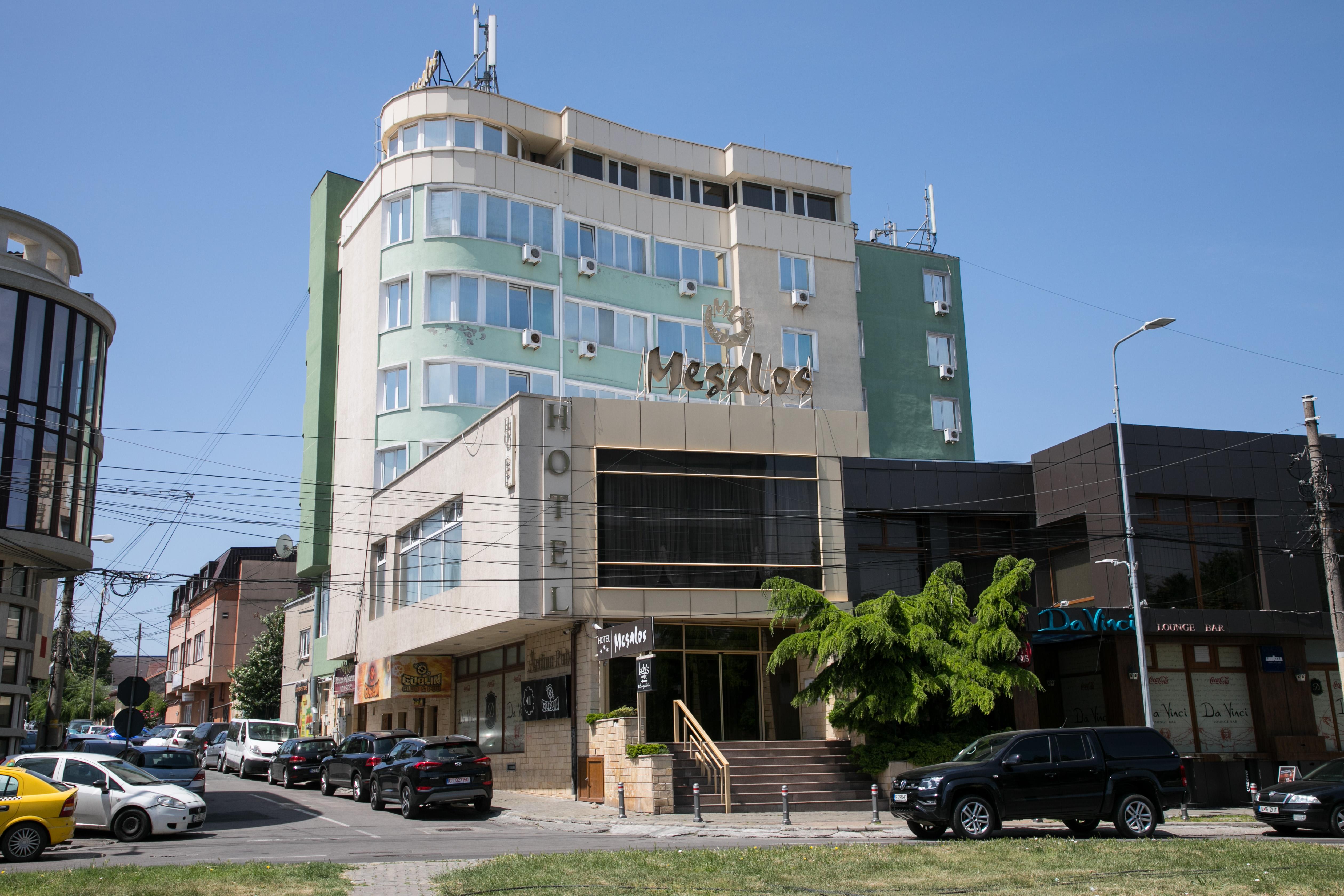 Hotel Megalos コンスタンツァ エクステリア 写真